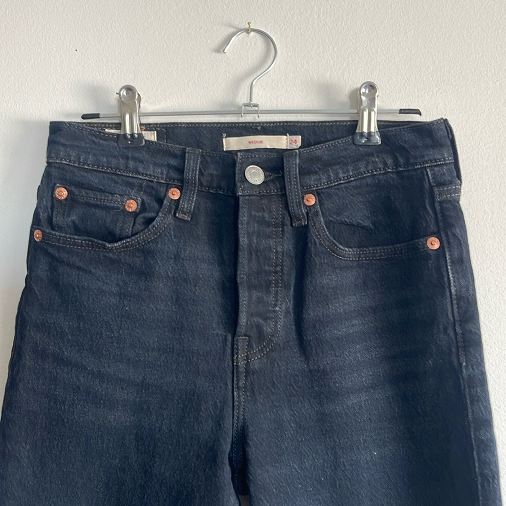 LEVIS wedgie straight